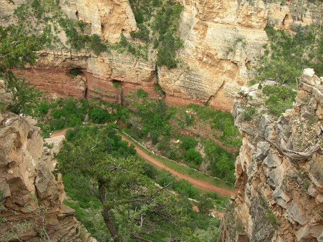 Just outside the Cave of the Winds